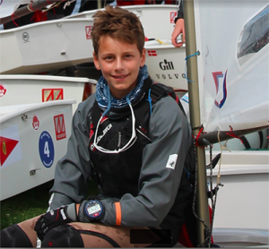 Fifteen tips to keep kids happy onboard